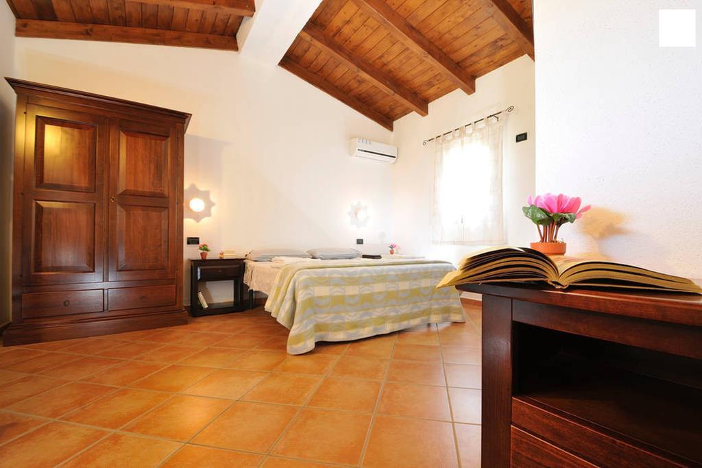 Agriturismo Didone Dorgali Habitación foto